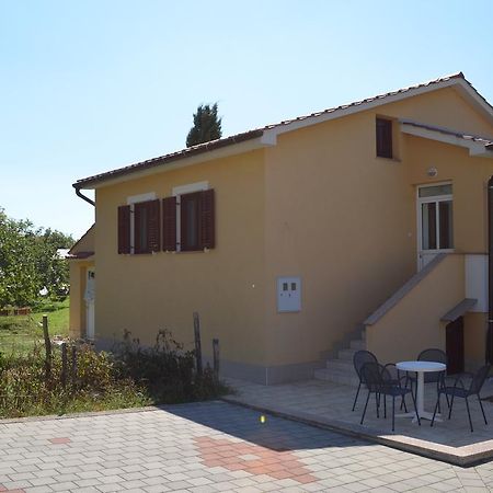 Apartments Elizabeta Draga Bascanska Экстерьер фото