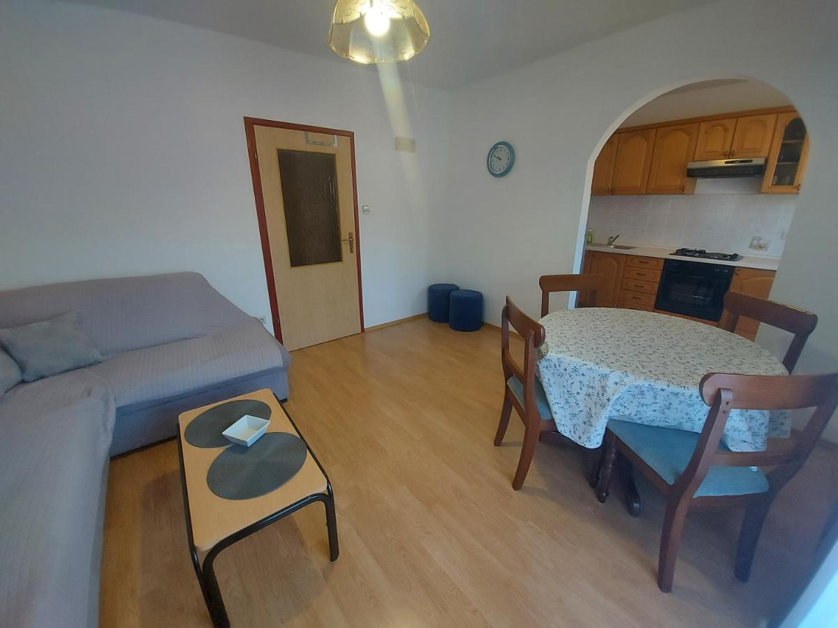 Apartments Elizabeta Draga Bascanska Экстерьер фото